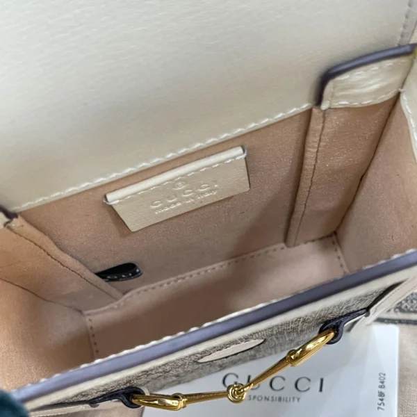 Model: 625615 Size: 11.5*17*4cm