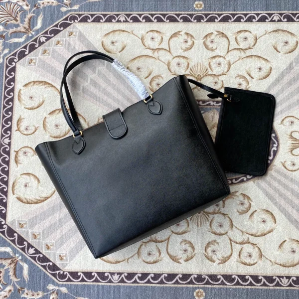 Epilogue Final Series Model: 649577 Size: 35x32x11cm