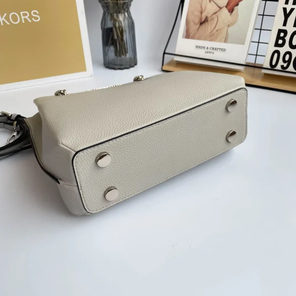 MK Shoulder Crossbody Model:0134 Size:27x21x8
