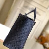 Louis Vuitton Size: 41.0 x 34.0 x 19.0 cm