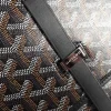 Belvdre Single Strip Messenger Bag Model: GY020183 Size: Large 28Cm