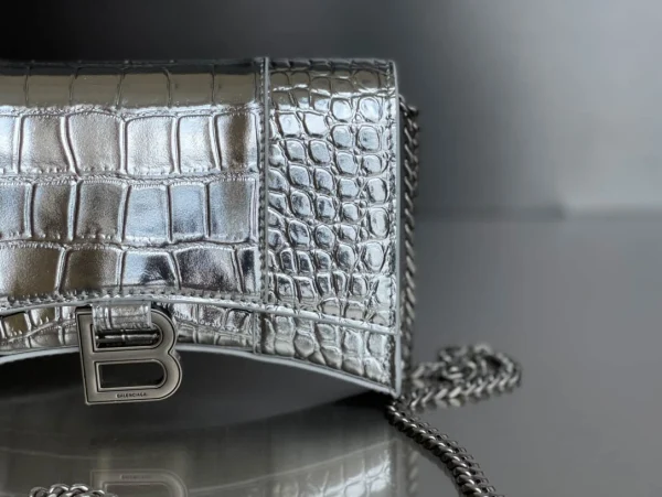 Balenciag Model No.:199 Size:19X12X5cm
