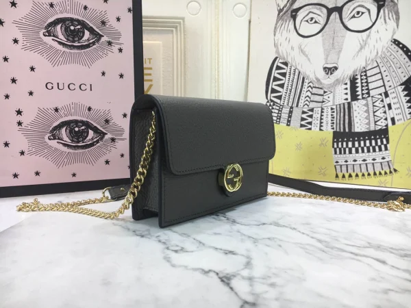 Model: 499808 Size: 20*12*6cm