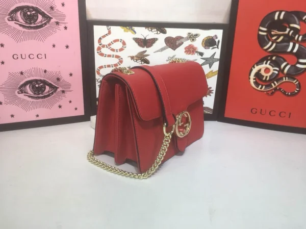Model:510304 Size: 20x15x7.5cm