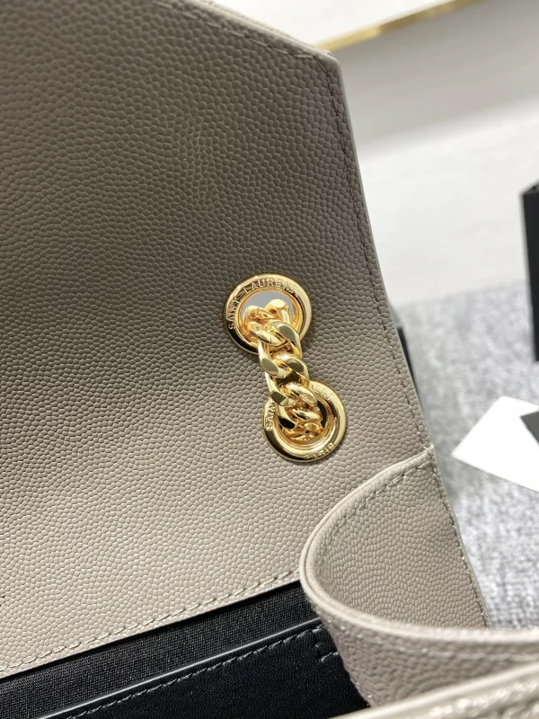 Saint Laurent Messenger Bag Size: 24x17.5x6 Code: 392739