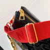 Louis Vuitton Size: 26 x 20 x 12 cm