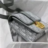 30 Montaigne Size:24*17*8cm