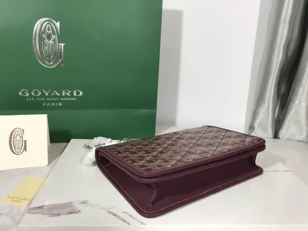 Alexandre Chain Bag Size: 24*15*6cm