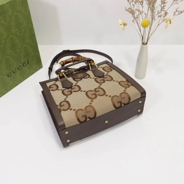 Model: 660195 Size: 27x24x11cm