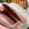 Louis Vuitton Size: 31.5 x 20 x 11 cm