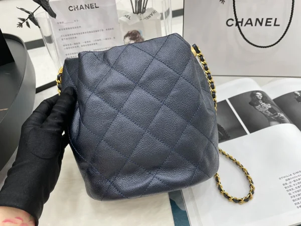 Bucket Bag Model: AS2859 Size: 17.5x17x14