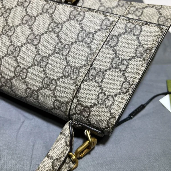 Model: 681697 Size: W22.5xH14.5xD10