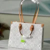 Louis Vuitton Size: 35 x 27 x 14 cm