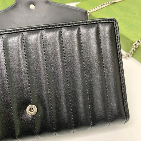 Model: 474575 Size: 20x13x6cm