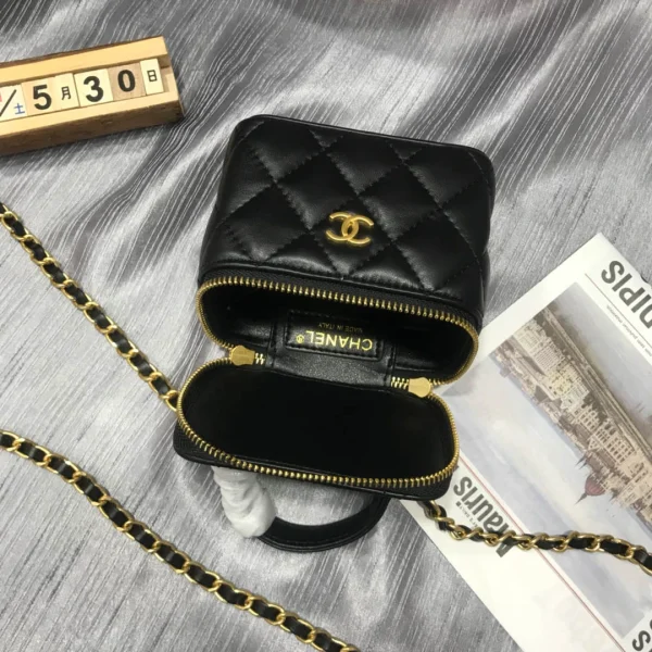 Bucket Bag Model No.;5865