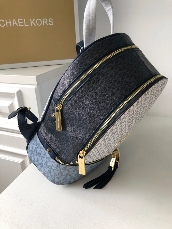 MK Handbag Crossbody Size:23*18*12