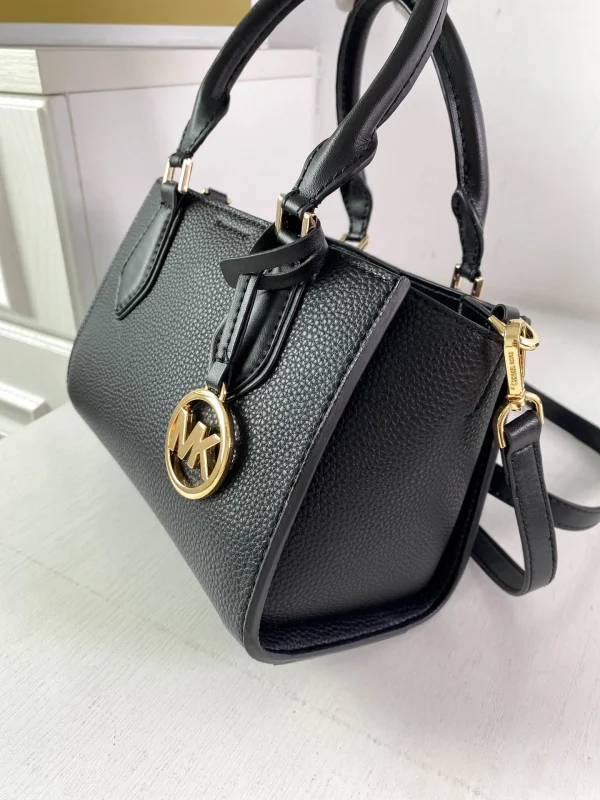 MK Handbag Crossbody Size:23*18*12