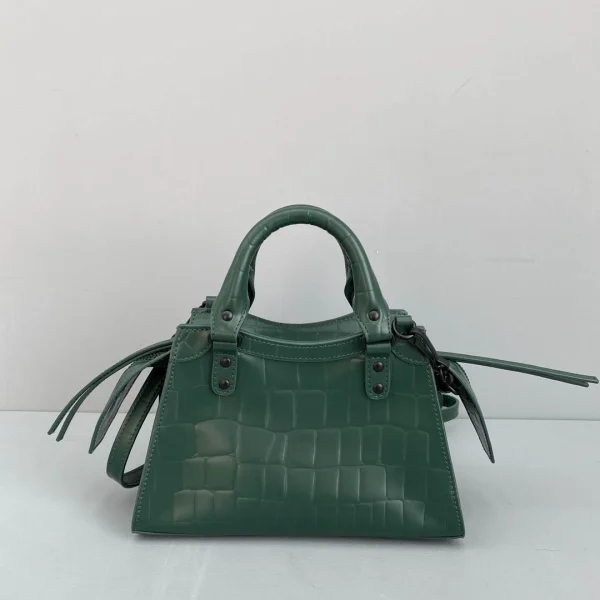 Balenciag* Neo Classic biker bag model number: 92535 size: 40*54*21.5*34cm 25*33*13*20cm
