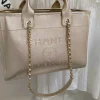 Beach bag size: 32cm