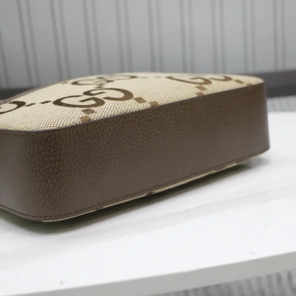 Model: 675891 Size: 25.5X20X6
