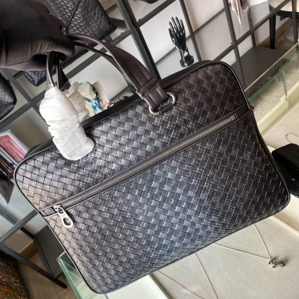 BV Briefcase Size:36cm 98028 Black