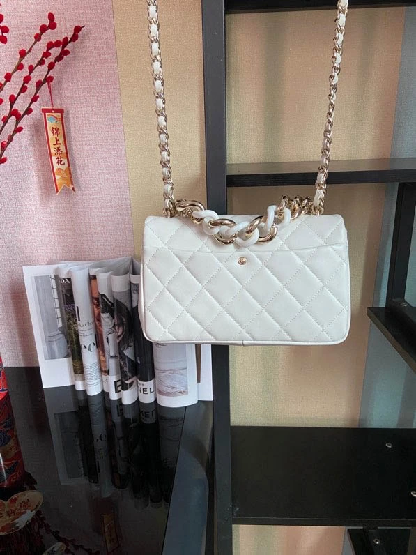 680AS1354 Size: 16*24*6cm