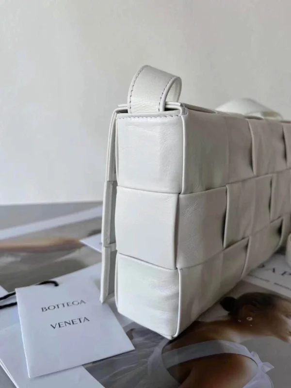 BV casseete bag Size: 23x15cm