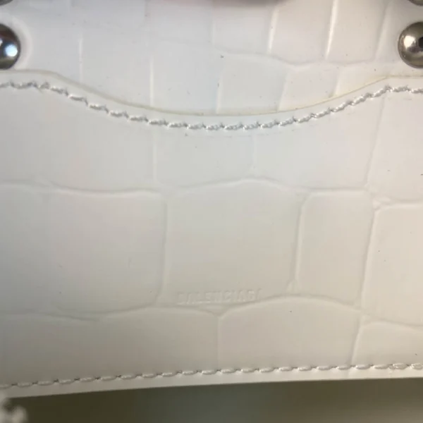 Balenciag* Neo Classic biker bag Size: 18