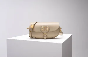 Bobby East-West Underarm Bag Handbag Ref: 2029 Size 22x13x5cm