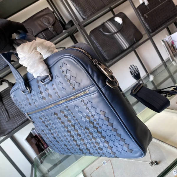 BV Briefcase Size: 36cm 98028 Blue