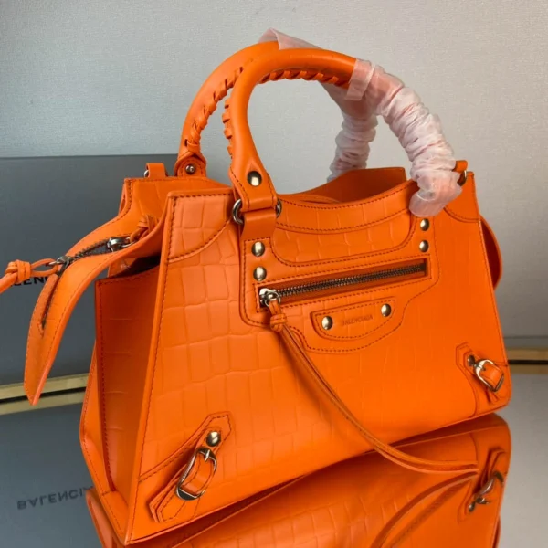 Balenciag* Neo Classic biker bag Size: 25*33*13*20cm