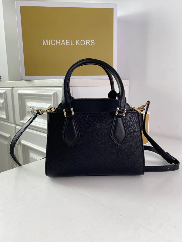 MK Handbag Crossbody Size:23*18*12