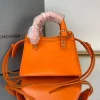 Balenciag Size: 18cm