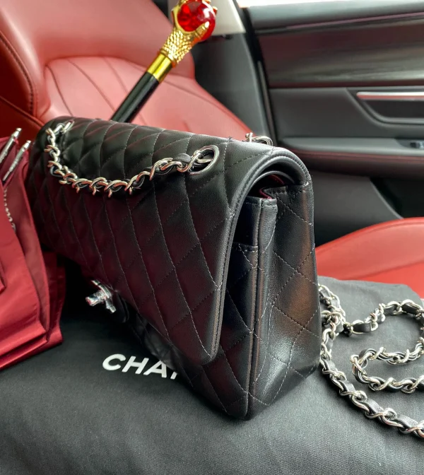 Black Model-A01112 Size: -25.5*15.5*6.5