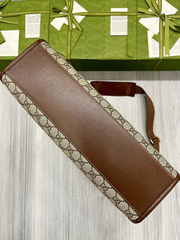 Model: 674155 Size: 36x38.5x12cm