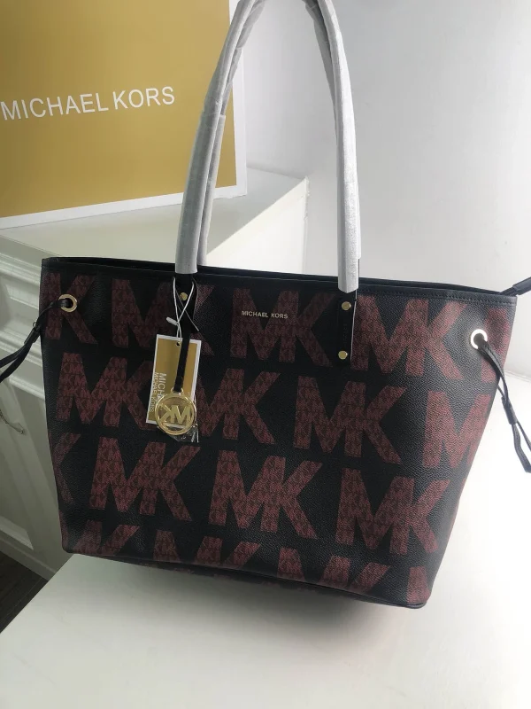 MK Model: 002 Size: 372917cm Size: 28*17cm