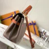 Louis Vuitton Size: 28*20*11.5cm