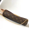 Louis Vuitton Size: 28.0 x 15.0 x 4.0 cm