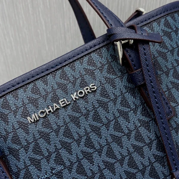 MK Size: 28*23*19*11