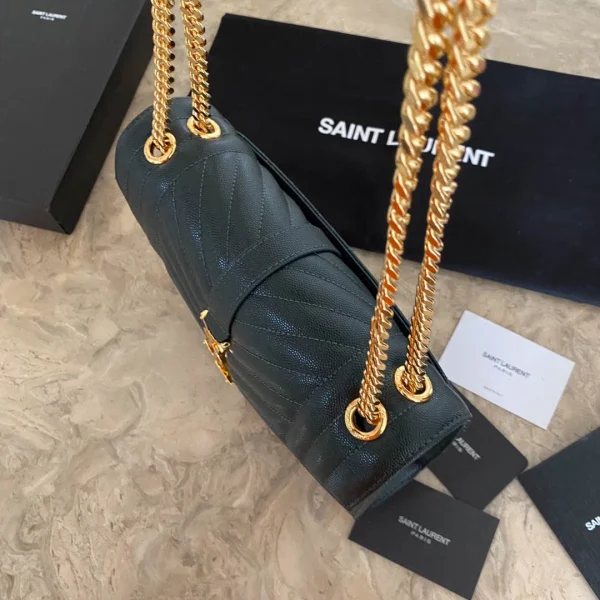 Saint Laurent Size: 24x17.5x6 Code: 392739