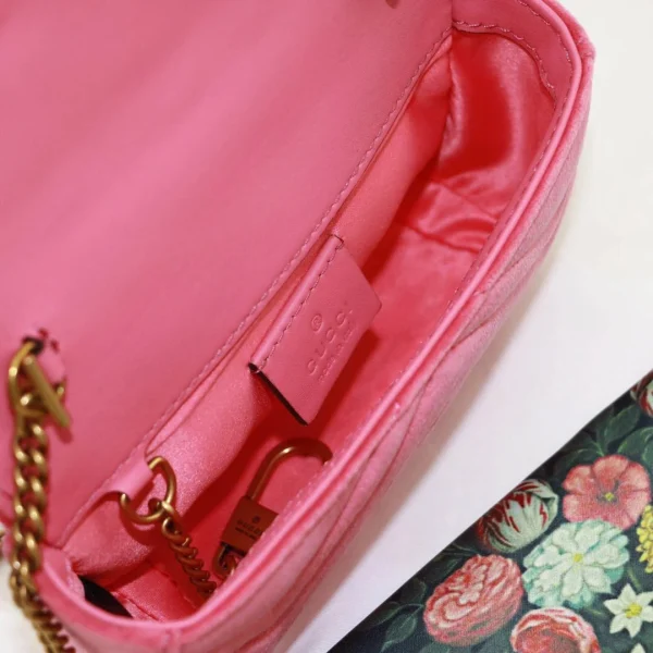 Model: 476433 Size: 16.5x10.2x 5.1cm