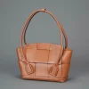 BV Bottega Veneta Arco33 Series Bag Size: 33x21cm