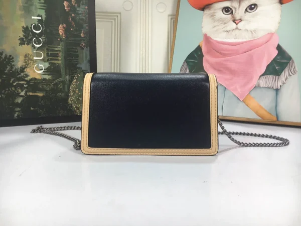 Model:476432 Size:16.5*10*4.5cm