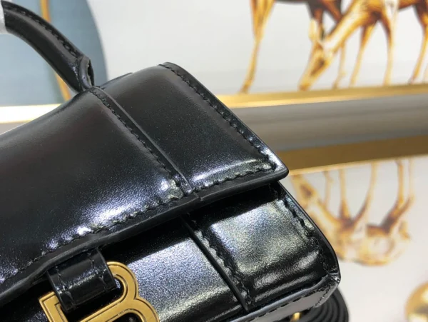 Balenciaga Paris Model: LG0115 Size: 11.5x14x4.5cm