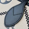 Louis Vuitton Size: 31 x 28 x 14 cm