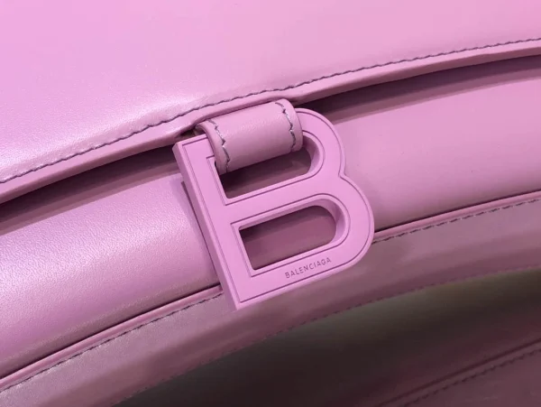 Balencia Model: DG-1007 Size: 6*15*35cm