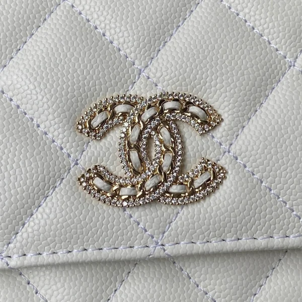 Ball pattern with rhinestones, Franc diamonds Model: P2734 Size: 19.2*12.3*3.5cm.
