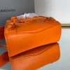 Balenciag Size: 18cm