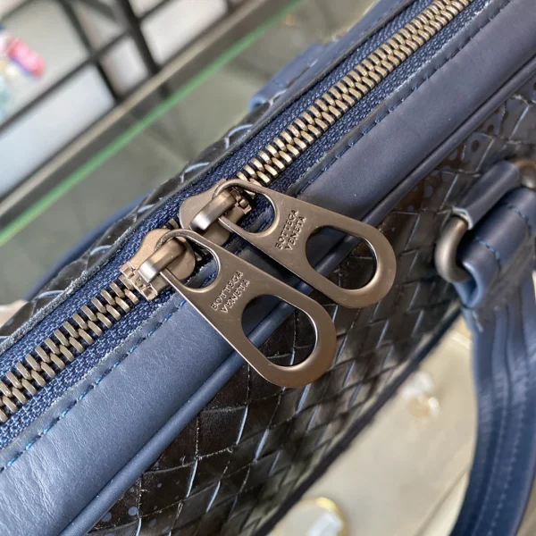 BV Briefcase Size: 36cm 98014 Blue