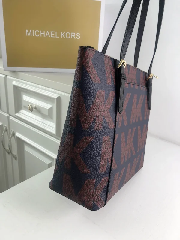 MK Size: 34*15*30*43 Model: 018